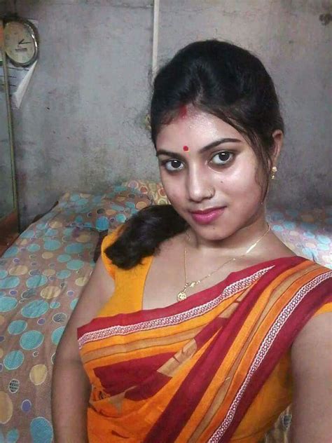 Nude Desi Bhabhi